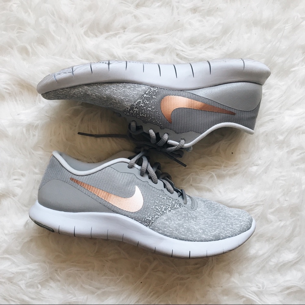 CUTE NIKE FLEX CONTACT TENNIS SHOES✨💕👟